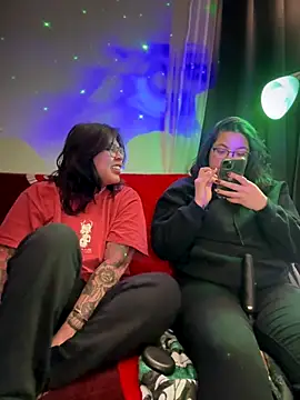 drizzypeach602 online show from 10-09-25, 02:09