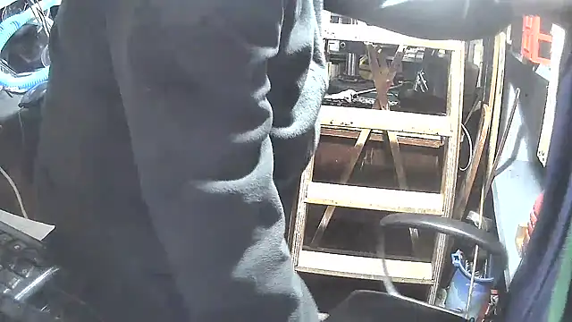 nonnomaturobisex online show from 03-17-25, 11:21