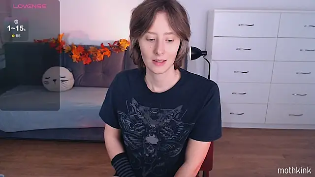 mothkink online show from 10-17-25, 04:53