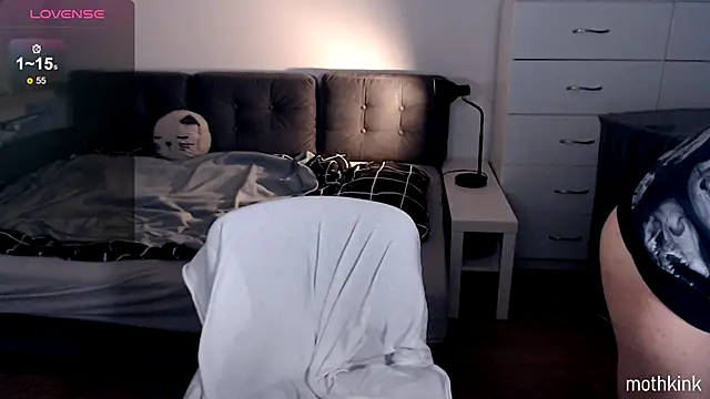 mothkink online show from 11-12-25, 05:46