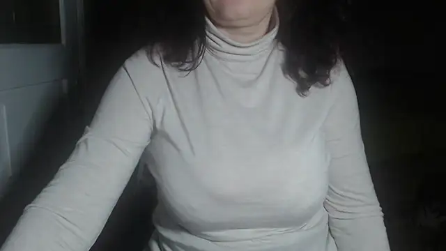 Snapshot of BellisimaAh chatting on 03-05-25, 09:04 BellisimaAh online show from 03-05-25, 09:04