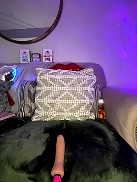 Tikalalin online show from 12-19-25, 04:03