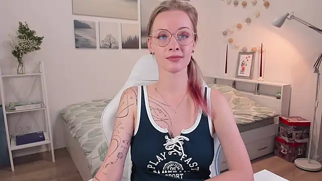 MissRightX online show from 01-17-25, 07:05