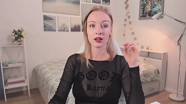 MissRightX online show from 09-08-25, 02:38