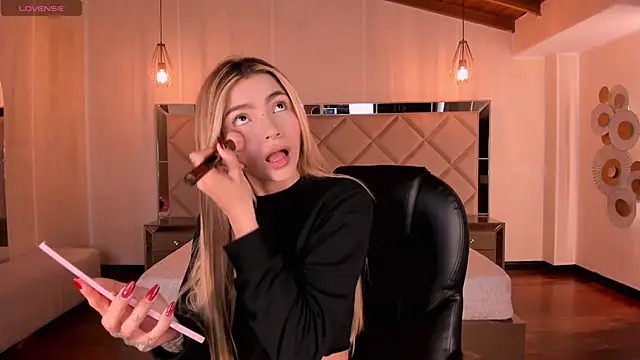 LexieWayne online show from 04-26-26, 11:52