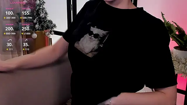 LianaFord online show from 12-16-25, 11:21