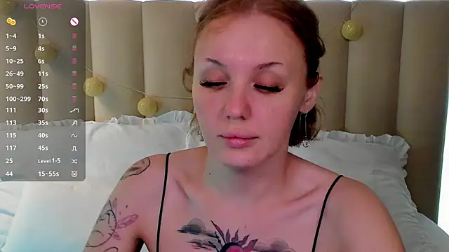 LianaFord online show from 12-19-25, 11:45