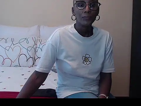 yummycherryxx online show from 10-03-25, 08:44