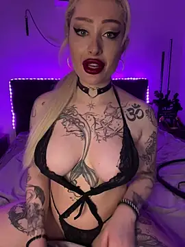 JennaLinn online show from 03-19-25, 04:13