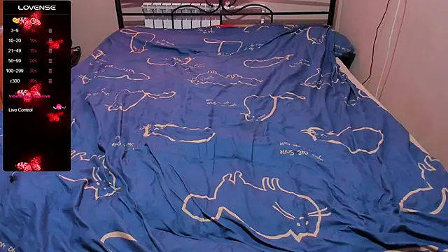 Snapshot of eva_zero chatting on 11-04-25, 10:03 eva zero online show from 11-04-25, 10:03