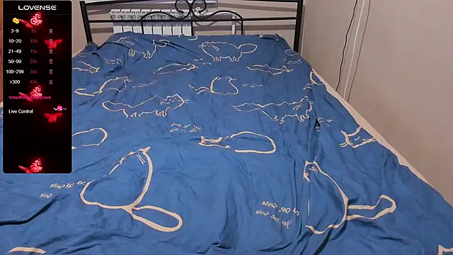 Snapshot of eva_zero chatting on 11-07-25, 01:00 eva zero online show from 11-07-25, 01:00