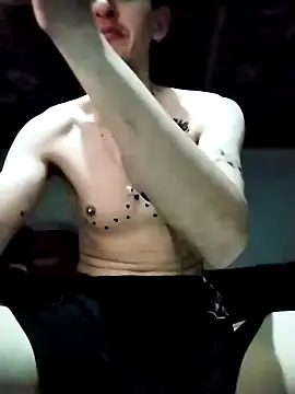 Snapshot of BIG___BEN chatting on 12-17-24, 12:54 BIG BEN online show from 12-17-24, 12:54