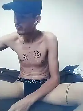 Snapshot of BIG___BEN chatting on 12-31-24, 07:40 BIG BEN online show from 12-31-24, 07:40