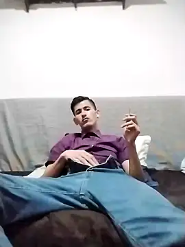 Snapshot of BIG___BEN chatting on 01-07-25, 07:31 BIG BEN online show from 01-07-25, 07:31