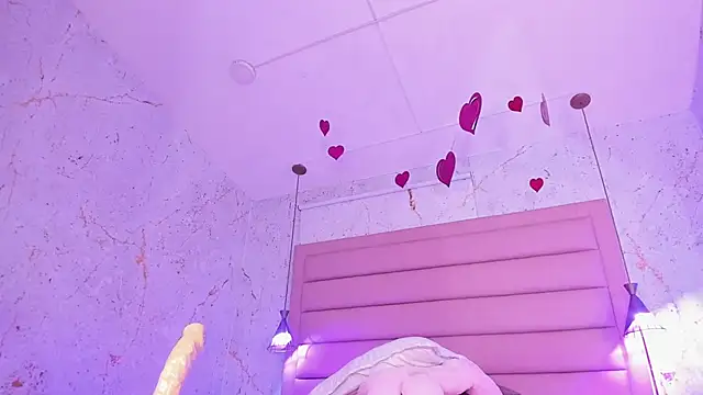 AntonellaRossi online show from 02-21-25, 09:43