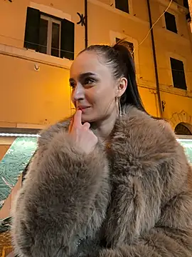 Zeyna1 online show from 12-28-24, 11:05