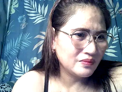 Snapshot of Amazing_Angel22 chatting on 12-02-25, 06:36 Amazing Angel22 online show from 12-02-25, 06:36