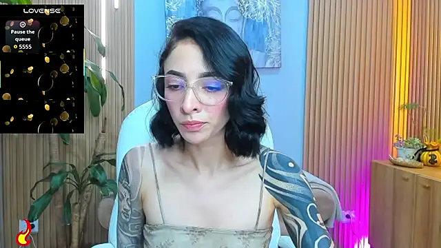 barbie scoth  online show from 04-11-26, 11:09