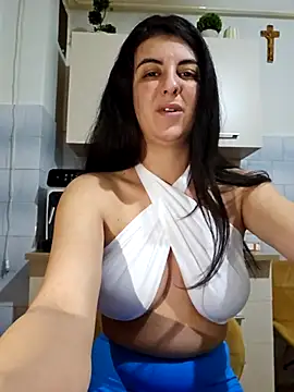 Snapshot of NathalieDream chatting on 02-21-25, 12:05 NathalieDream online show from 02-21-25, 12:05
