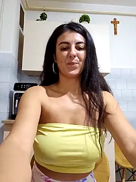 Snapshot of NathalieDream chatting on 10-06-25, 07:39 NathalieDream online show from 10-06-25, 07:39