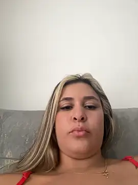 Snapshot of Lana_Sofia1 chatting on 10-30-25, 09:15 Lana Sofia1 online show from 10-30-25, 09:15