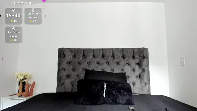 sweet  wild online show from 02-10-26, 08:24