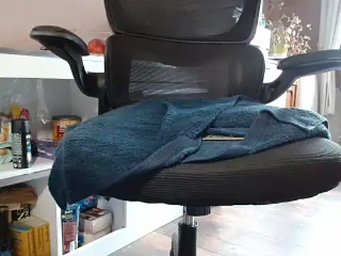 suedel65 online show from 02-24-25, 02:58