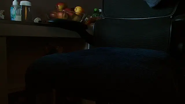 suedel65 online show from 03-18-25, 01:31