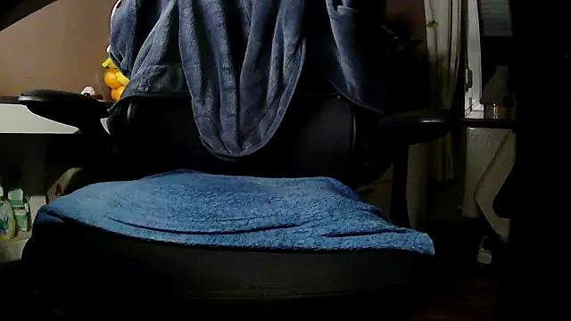 suedel65 online show from 11-26-25, 06:14