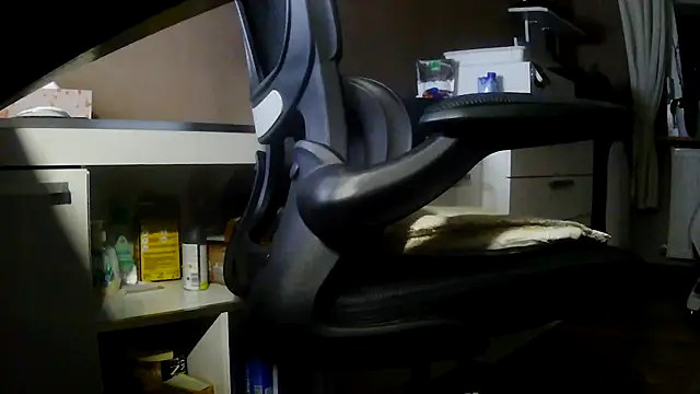 suedel65 online show from 04-22-26, 03:09