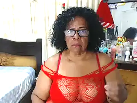 Snapshot of Yayis-hot-sexyw chatting on 12-28-24, 04:30 Yayis-hot-sexyw online show from 12-28-24, 04:30