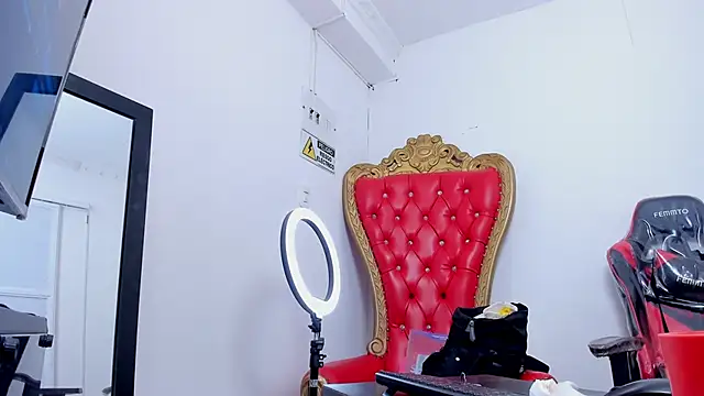 Cleopatra Trans online show from 02-17-25, 12:27