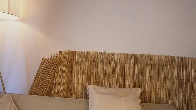 bunnycuteshy online show from 04-22-26, 12:50