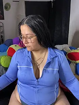 MsConejitaa online show from 04-29-26, 12:20