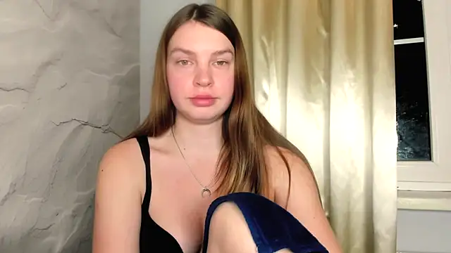 Snapshot of RubySkot chatting on 02-05-25, 10:22 RubySkot online show from 02-05-25, 10:22