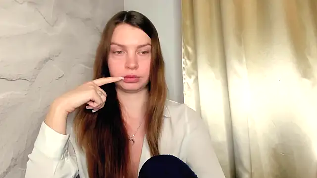 Snapshot of RubySkot chatting on 02-26-25, 08:00 RubySkot online show from 02-26-25, 08:00