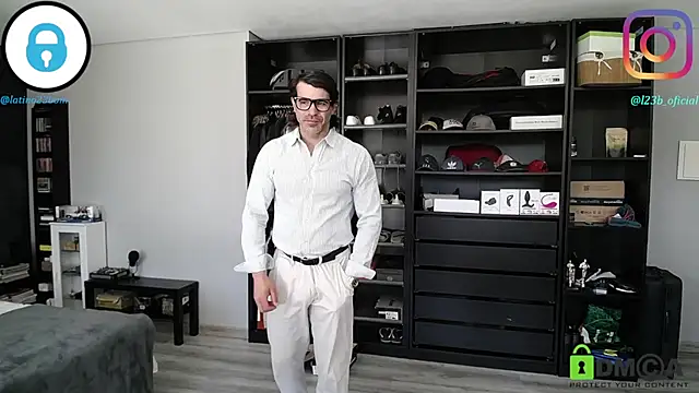 samricci21 online show from 03-31-26, 12:05