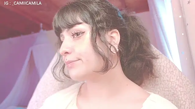 Snapshot of Renooh chatting on 09-08-25, 02:16 Renooh online show from 09-08-25, 02:16