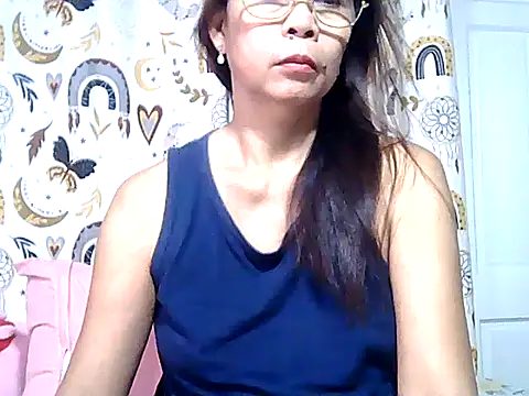 urwife tobe online show from 04-23-26, 09:28