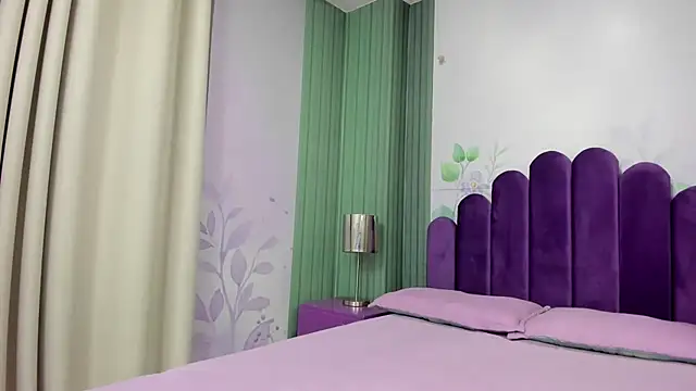 Snapshot of sexy__skinny4u chatting on 02-15-25, 10:11 sexy skinny4u online show from 02-15-25, 10:11