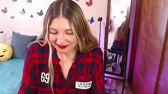 Jolie-Mature online show from 01-15-25, 09:30