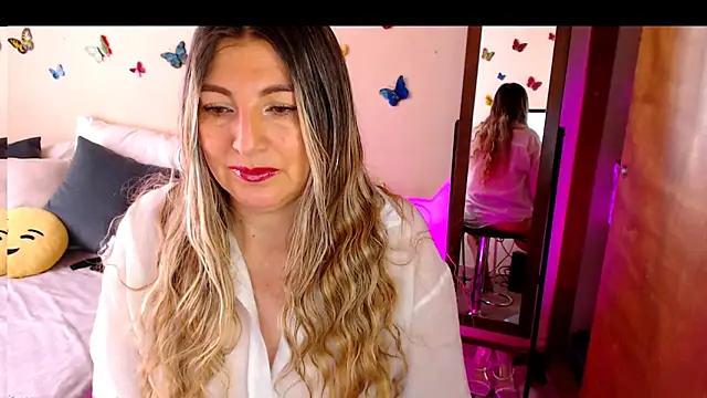 Jolie-Mature online show from 09-14-25, 09:03