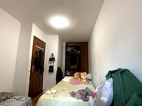 viioolleettaa online show from 10-24-25, 04:03