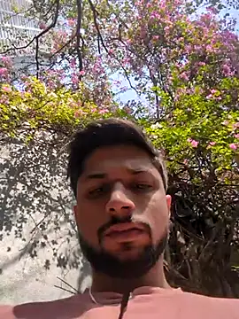  IRRESISTIBLE  online show from 11-18-25, 07:02