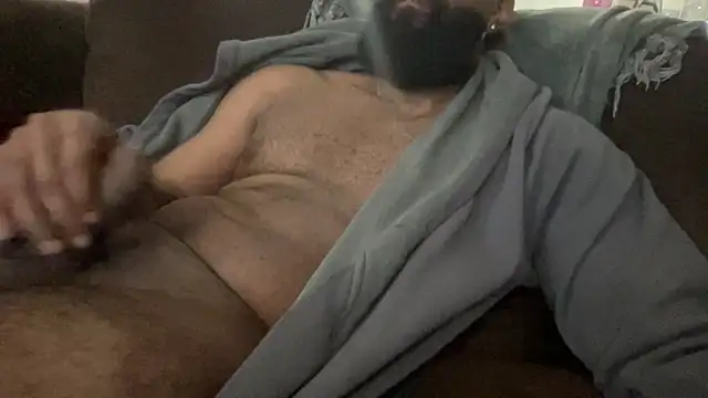 Snapshot of waveonce- chatting on 02-15-26, 02:19 waveonce- online show from 02-15-26, 02:19