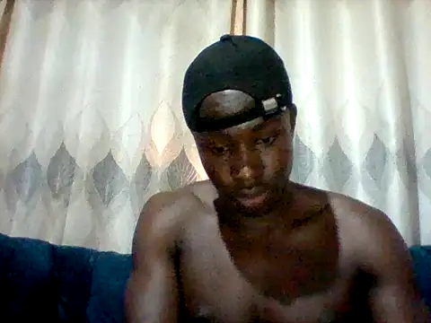 Snapshot of mclntz_bbc chatting on 05-01-26, 01:16 mclntz bbc online show from 05-01-26, 01:16