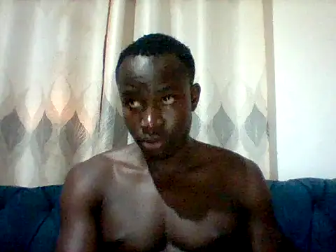 Snapshot of mclntz_bbc chatting on 05-30-26, 01:08 mclntz bbc online show from 05-30-26, 01:08