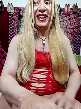 Snapshot of elena_evans chatting on 02-07-25, 11:45 elena evans online show from 02-07-25, 11:45