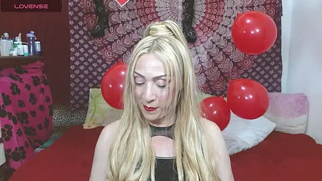 Snapshot of elena_evans chatting on 02-17-25, 08:47 elena evans online show from 02-17-25, 08:47