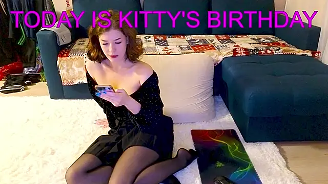 Snapshot of Love_plat1na chatting on 12-04-24, 03:26 Love plat1na online show from 12-04-24, 03:26